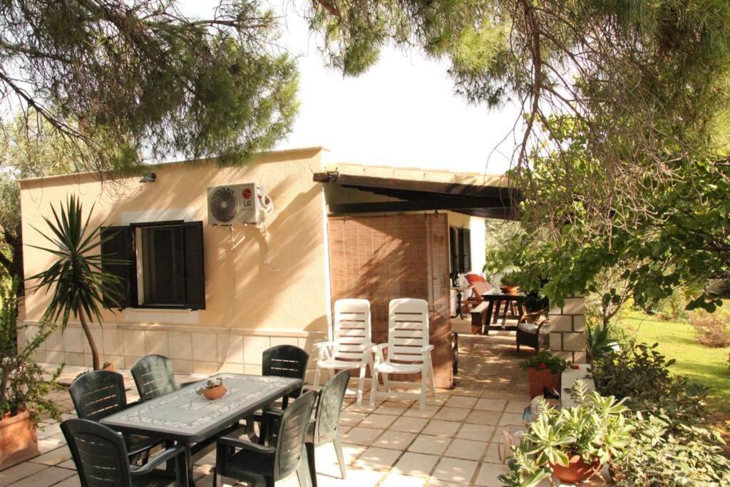 Villa Di Campagna Vicino Al Mare Orosei Bagian luar foto